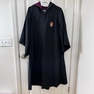 The Wizarding World of Harry Potter Universal Studios Gryffindor Robe Adult XXS